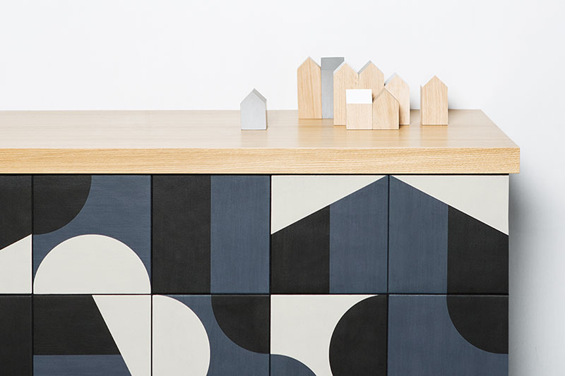 חיפוי שולחן מקרמיקה 